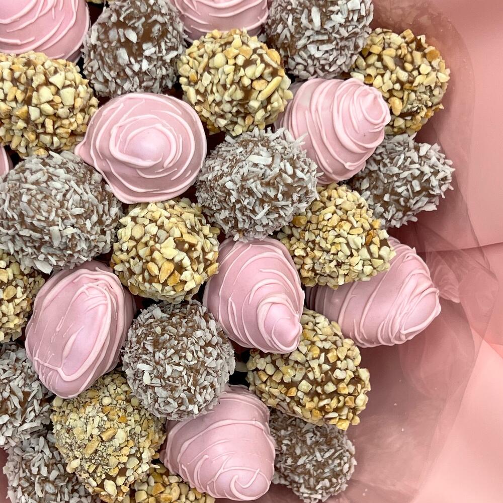 Coconut Kiss Berry Bouquet