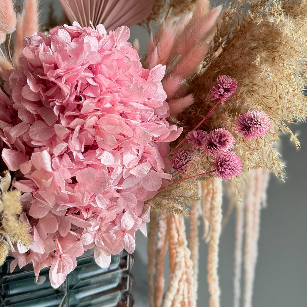Luxe Dried & Stabilized Arrangement