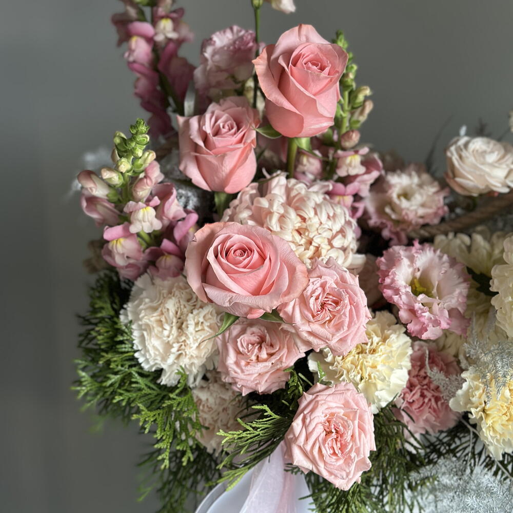 French Rose & Carnation Box