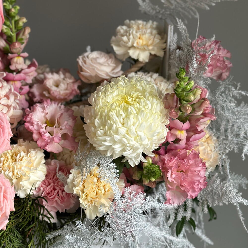 French Rose & Carnation Box